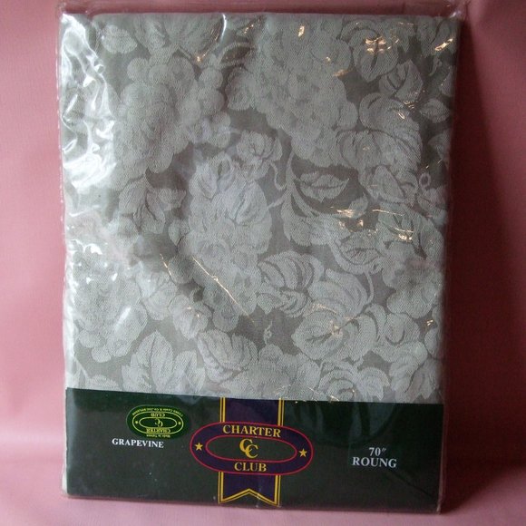Charter Club 70 Inch Round Table Cloth in Grapevine Pattern, New Old Stock - Picture 2 of 4